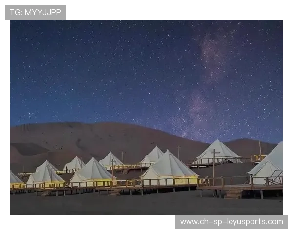 _星空下的露天瑜伽：平衡身心的天然良方_，星空下的露营有感