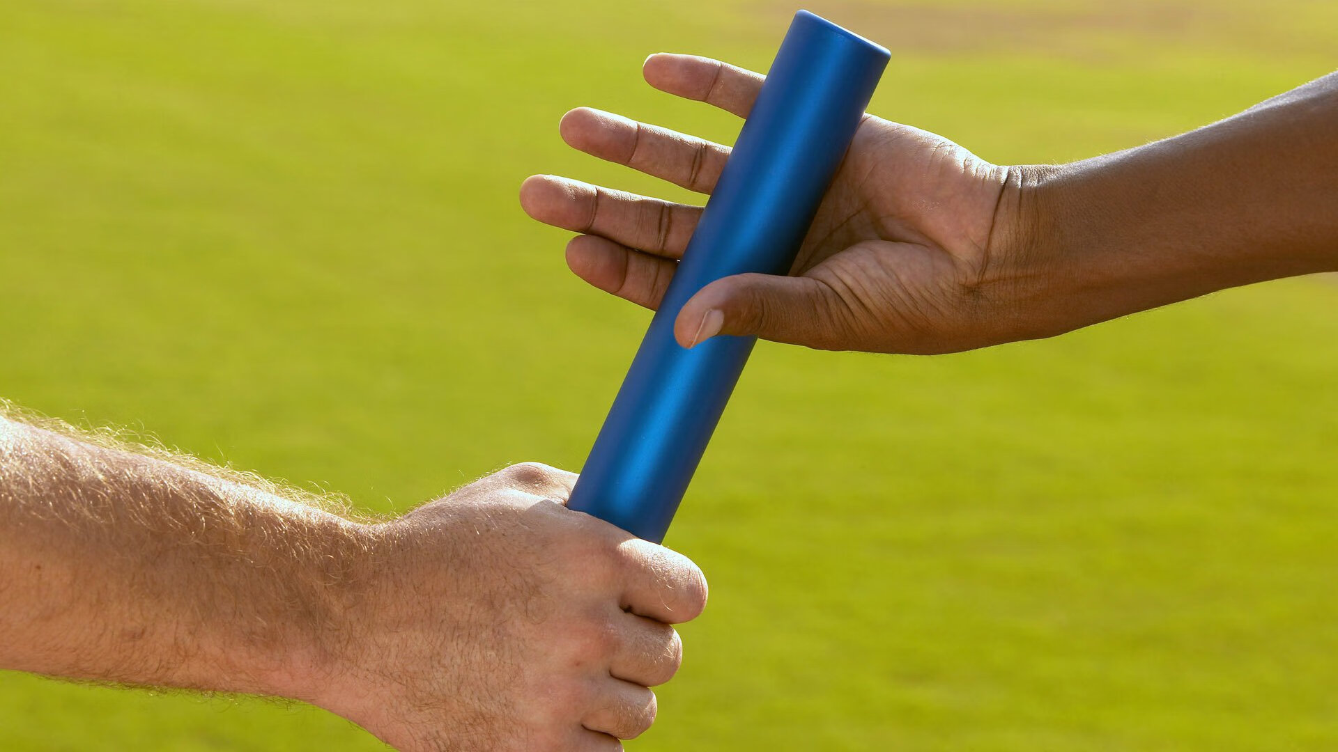 电竞主播直播教学带动新玩家快速成长，电竞主播怎么做